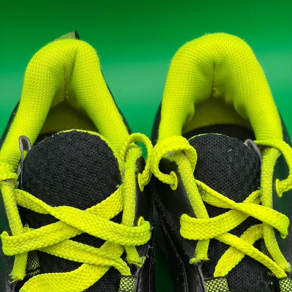 Under Armour Steph Curry 3Z6 Basketball Shoes Kids 7Y Black Neon Green Sneakers